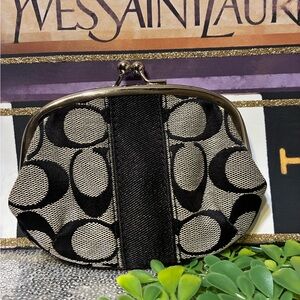 Canvas Kiss Lock Coin Pouch